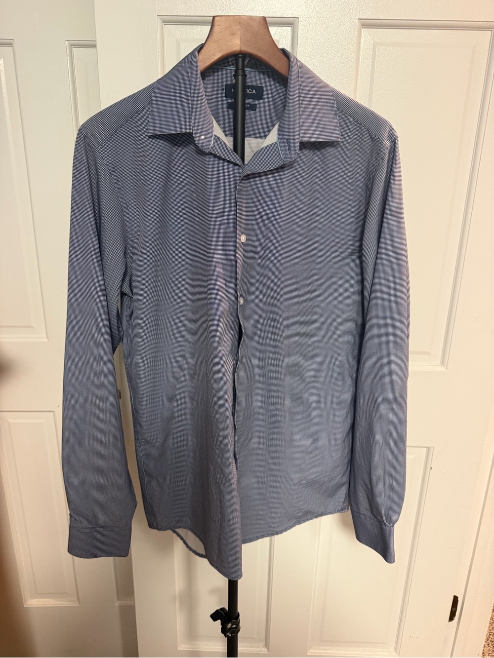 Nautica Men's Medium Blue Pinpoint Slim Fit Blue Check  Dress Shirt